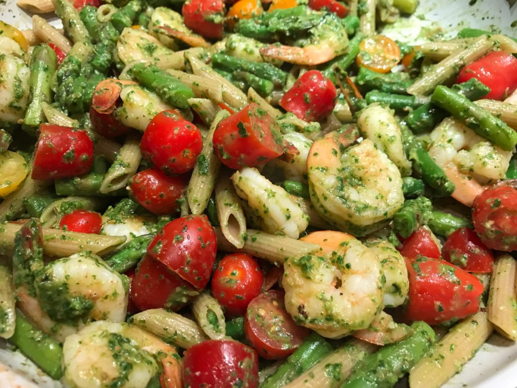 Spinach Pesto Pasta with Shrimp