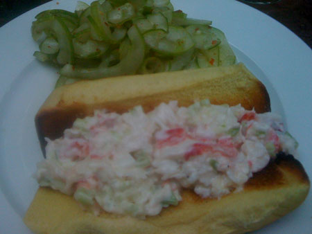 lobster_roll.jpg