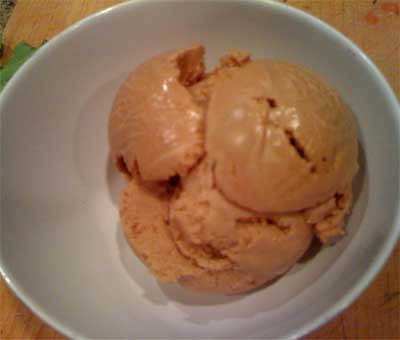 milk chocolate ice cream