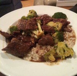 Slow Cooker Beef and Broccoli