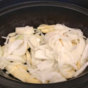 Slow Cooker Cider-Braised Pulled Chicken-Apple Sandwiches