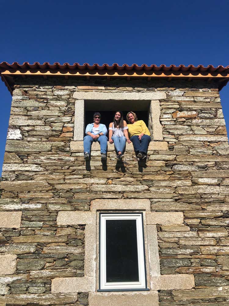 Me, ML & Meg in a window